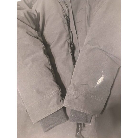 Canada Goose Chateau Mens Black Parka Jacket  in Medium - Picture 8 of 16